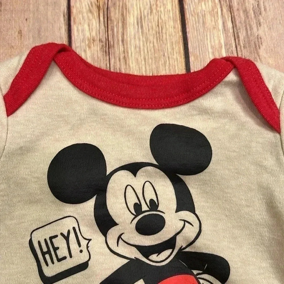 TWIN BUNDLE! Mikey Mouse set with bib | 0-3 Month - Picture 7 of 8